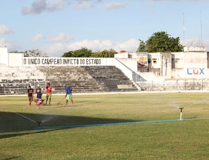 Estádio do Treze vem passando por uma série de reformas  (Foto: Magnus Menezes / Jornal da Paraíba)