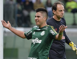 [OFF] Sheik, Pato e D'Alessandro. Escolha o drible mais bonito do fim de semana