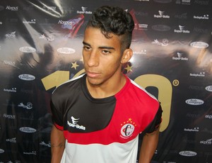 Luís Fernando, meia do Campinense (Foto: Silas Batista / GloboEsporte.com)