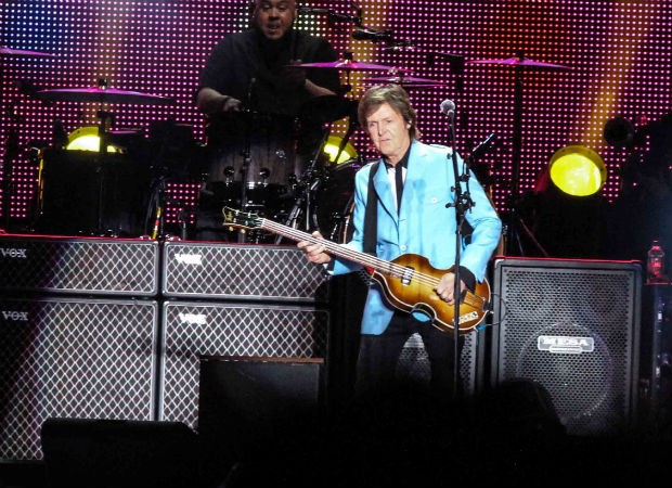 Paul McCartney (Foto: Amandio Santos e Alexandre Magioni/Photo Rio News)