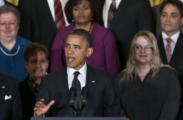O presidente reeleito dos EUA, Barack Obama, fala sobre economia nesta sexta-feira (9) na Casa Branca (Foto: AP)
