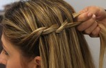 Aprenda a fazer a trança cascata para caprichar no penteado e fugir do liso (Glamour)