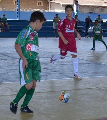 Independente e Caxiense na abertura do Roraimense de Futsal Sub-11 (Foto: Ivonisio Júnior)