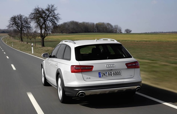Audi A6 allroad quattro 2013 (Foto: Divulgação) Audi A6 allroad quattro 2013 (Foto: Divulgação)