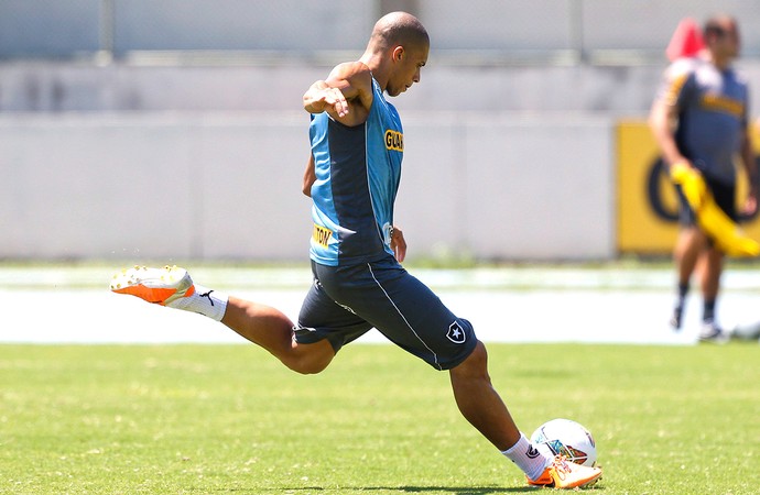 Doria no treino do Botafogo (Foto: Guito Moreto / Agência O Globo)