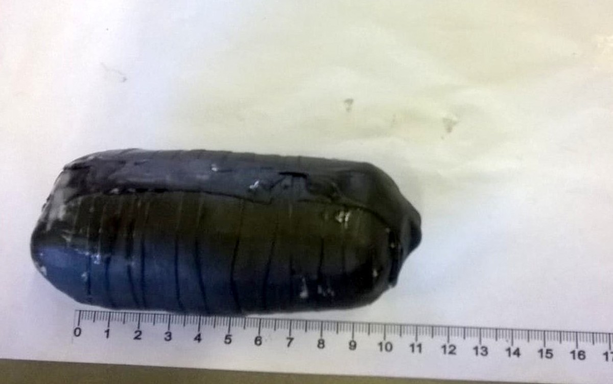 Mulher Presa Ao Tentar Entrar Em Penitenci Ria De Piracicaba Maconha Na Vagina