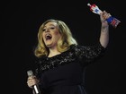 Após sucesso no Grammy, Adele brilha no Brit Awards 
