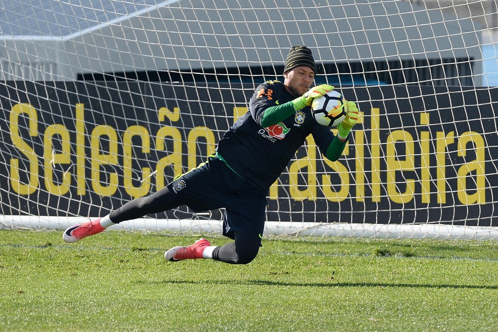 Diego Alves esteve com a seleção brasileira na última convocação de Tite (Foto: Pedro Martins/Mowa Press)