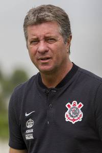 Corinthians faz convite para Walmir Cruz integrar comissão em nova função