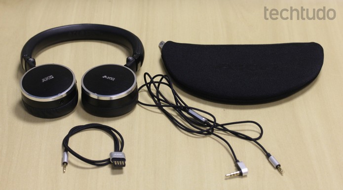 AKG N60NC (Foto: Camila Peres/TechTudo) AKG N60NC (Foto: Camila Peres/TechTudo)