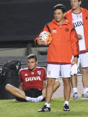 Gallardo técnico River Plate Morumbi (Foto: Marcelo Hazan)