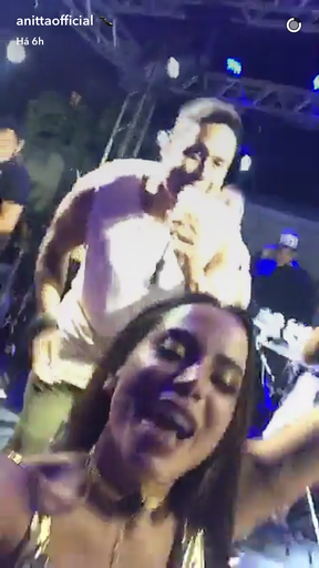 Anitta e Xanddy (Foto: Snapchat / Reprodução)