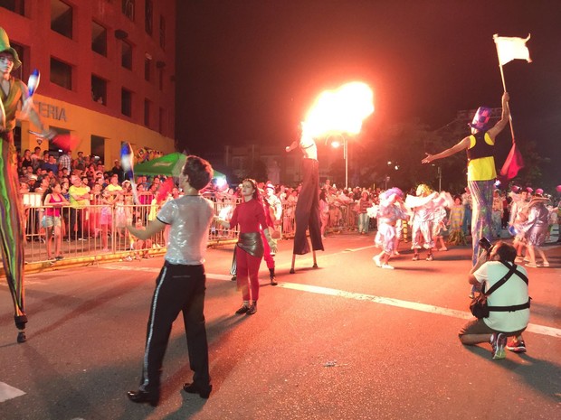 Enredo da Unidos do Caldeirão é sobre o imaginário infantil (Foto: Kleber Pizzamiglio/RBS TV)