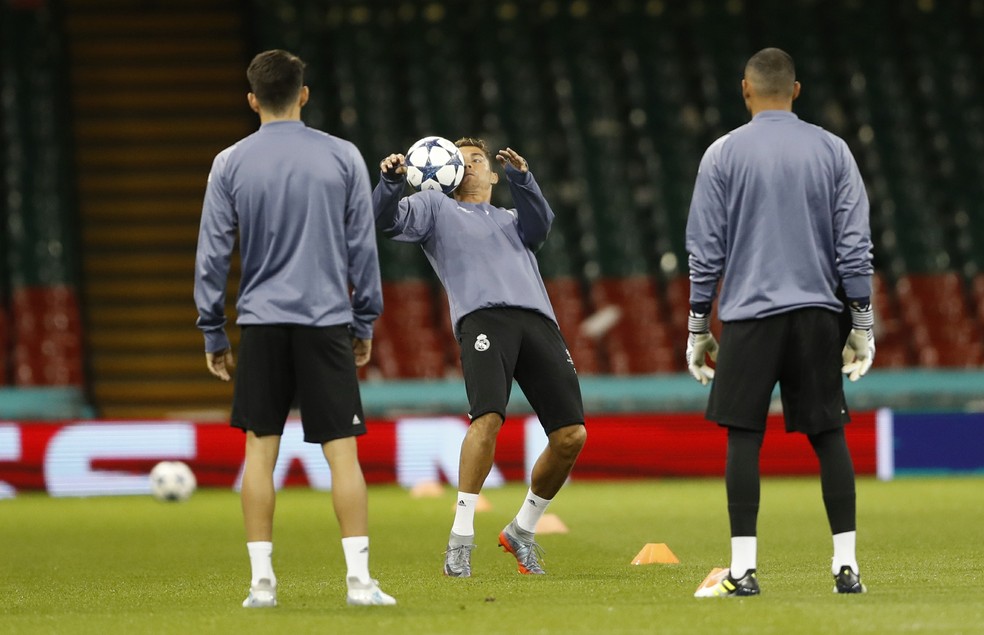 O Real confia na arte e eficiência de Cristiano Ronaldo (Foto: Reuters)