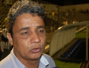 Reginaldo Sousa, técnico do Atlético de Cajazeiras (Foto: Silas Batista / GloboEsporte.com)