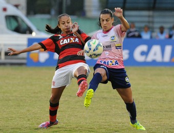 Thaisa São José futebol feminino x Flamengo Futebol feminino (Foto: Tasso Marcelo/Allsports)