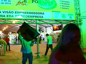 Evento é realizado no espaço Pérola do Tapajós, no Parque da Cidade (Foto: Reprodução/TV Tapajós)