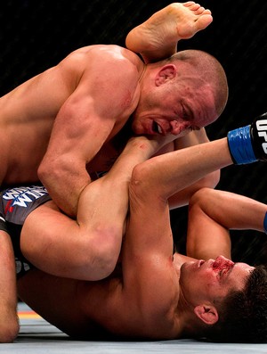 UFC 158 Georges St-Pierre e Nick Diaz - Agência AP (Foto: Agência AP)