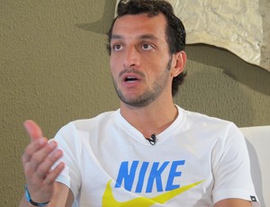 Edu Dracena em sua casa (Foto: Bruno Gutierrez / Globoesporte.com) Edu Dracena em sua casa (Foto: Bruno Gutierrez / Globoesporte.com)