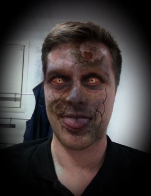 Usuário se transforma em zumbi com aplicativo 'ZombiU' (Foto: Reprodução)