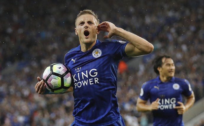 Vardy gol Leicester x  Swansea City  (Foto: Reuters)