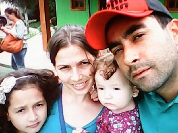 Família sofre com sumiço de professor há mais de um mês (Foto: Arquivo Pessoal/Carina Santos)