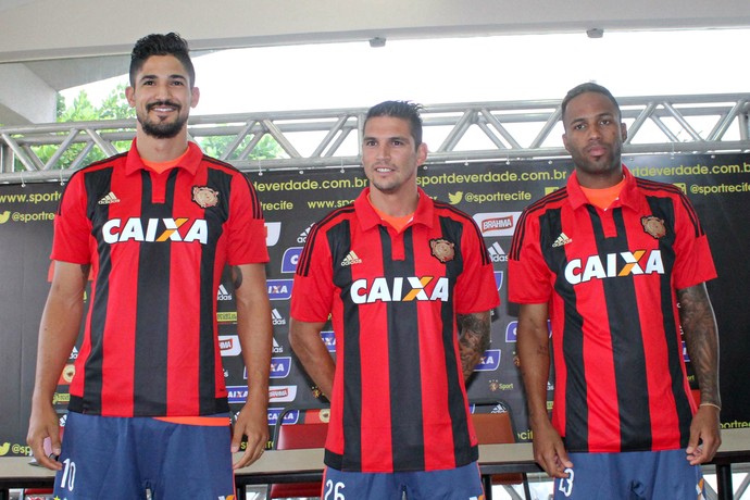 Sport apresentação reforços (Foto: Aldo Carneiro / Pernambuco Press)