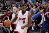 LeBron derruba barreira dos Pistons e leva Miami Heat à vitória fora de casa LeBron derruba barreira dos Pistons e leva Miami Heat à vitória fora de casa