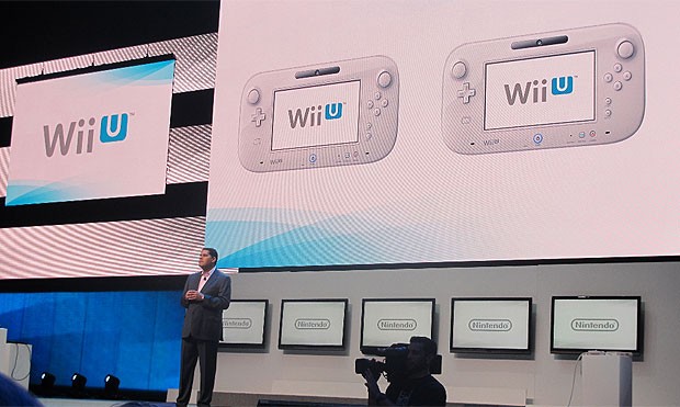 Reggie Fils-Aime, presidente da Nintendo, subiu ao palco para anunciar o jogos para o console Wii U (Foto: Gustavo Petró/G1)