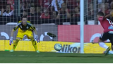 Paulo Victor vence Cássio e ganha enquete de melhor defesa da rodada Paulo Victor vence Cássio e ganha enquete de melhor defesa da rodada