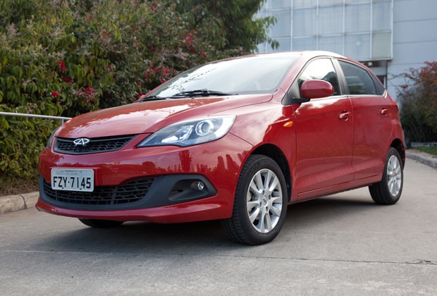 Chery Celer Hatch 2015  fabricado em Jacare, no interior de SP (Foto: Peter Fussy/G1)