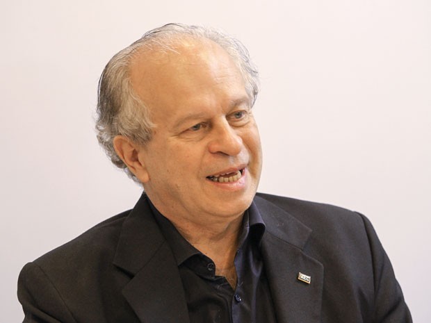 Renato Janine Ribeiro participou de reunião no Instituto Lula, em São Paulo. (Foto: Heinrich Aikawa/Instituto Lula/Divulgação)