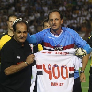 muricy rogério ceni camisa 400 são paulo (Foto: Rubens Chiri/Divulgação sãopaulofc.net)
