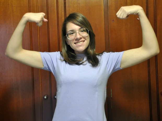 Jovem deixa de ser obesa mórbida e perde 51 kg com musculação em MS (Foto: Gabriela Pavão/ G1 MS)
