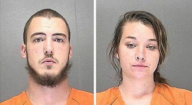 Vincent Ewell e Lindsay Longbotton invadiram escola para fazer sexo, sem que o namorado da mulher descobrisse (Foto: Divulgação/Brevard County Jail)