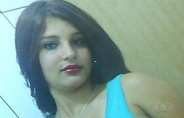 Thais Barbosa, de 13 anos, morreu em acidente em Santa Helena de Goiás (Foto: Reprodução/ TV Anhanguera) Thais Barbosa, de 13 anos, morreu em acidente em Santa Helena de Goiás (Foto: Reprodução/ TV Anhanguera)