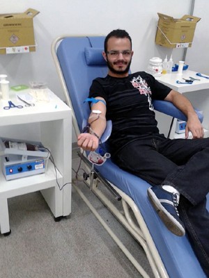 Estudante é doador há três anos (Foto: José Chiconi/Arquivo pessoal)
