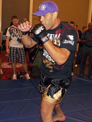 Pezão TREINO ABERTO UFC 146 (Foto: Adriano Caldas / Globoesporte.com)