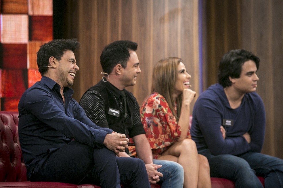 Zezé Di Camargo conta segredos da família no 'Tamanho Família' (Foto: Isabella Pinheiro/Gshow)
