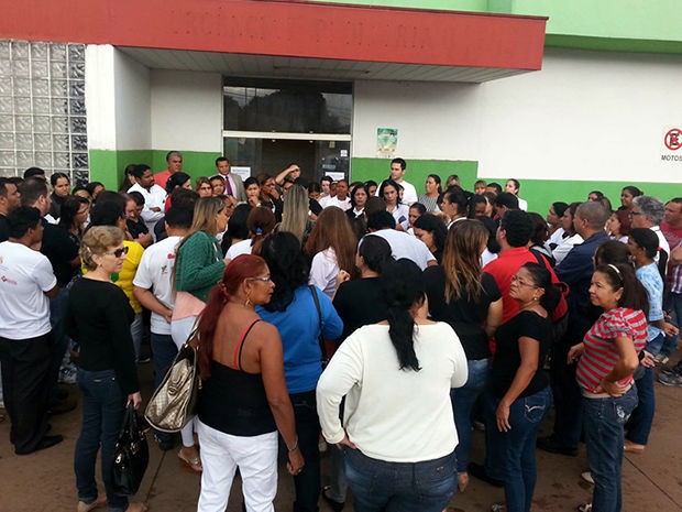 Greve de enfermeiros do Pronto-Socorro de Várzea Grande (MT). (Foto: Danuza da Silva Santos/Arquivo pessoal) Greve de enfermeiros do Pronto-Socorro de Várzea Grande (MT). (Foto: Danuza da Silva Santos/Arquivo pessoal)