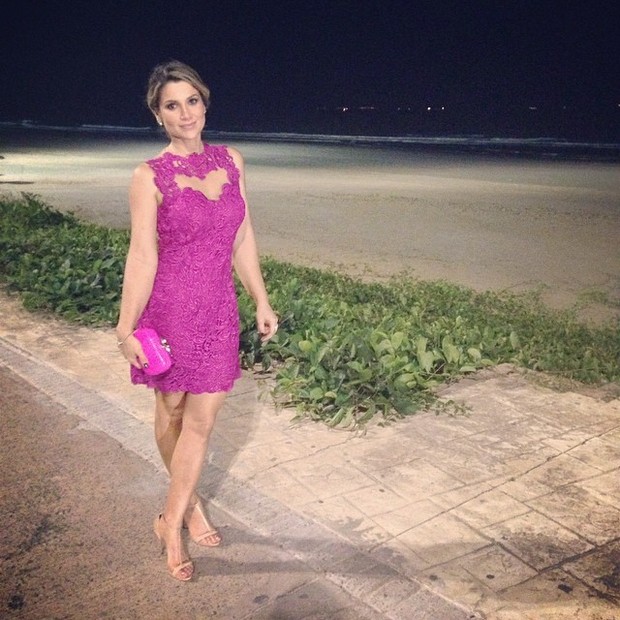 Flávia Alessandra em praia em São Luís, no Maranhão (Foto: Instagram/ Reprodução) Flávia Alessandra em praia em São Luís, no Maranhão (Foto: Instagram/ Reprodução)