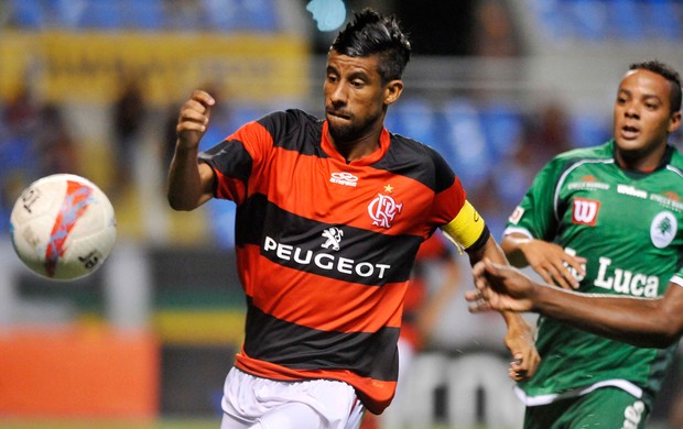 Leo Moura, Boavista x Flamengo (Foto: Dhavid Normando/Agência Estado)