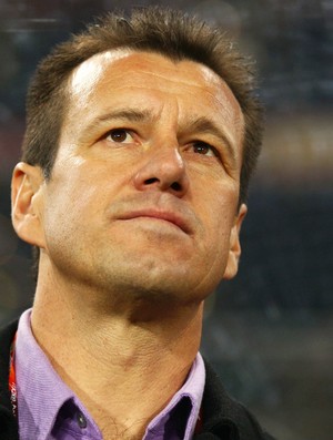 Dunga foi o técnico do Brasil na Copa de 2010 (Foto: Getty Images)