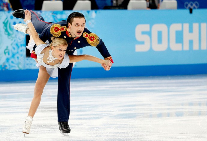 Tatiana Volosozhar e Maxim Trankov patinadores Sochi (Foto: Reuters)