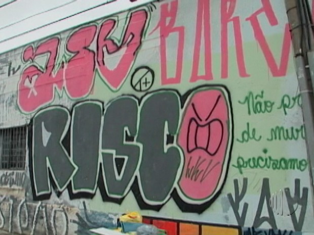 Comerciantes da Rua Ipiranga, em Mogi das Cruzes, pedem segurança (Foto: Reprodução / TV Diário)