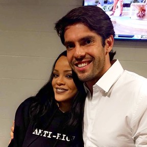 Kaká vai a show de Rihanna  (Foto: Reprodução/Instagram)