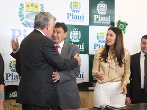 Governador do Piauí cobrou a criação de polos de cultura no estado (Foto: Catarina Costa/G1)