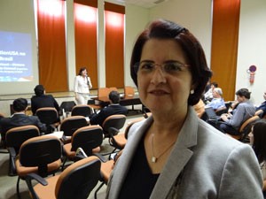 Diretora de Relações Internacionais da UFPE, Suzana Queiroz, mira em parceria com os EUA (Foto: Luna Markman/G1)