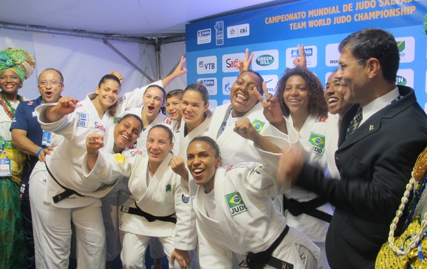 Brasil é bronze no Mundial por equipes de judô (Foto: Lydia Gismondi / Globoesporte.com)