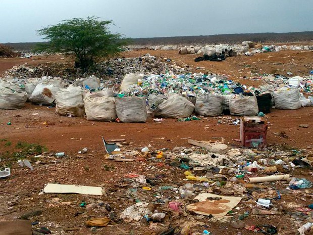 Lixão onde corpo foi encontrado fica a 9 quilômetro da sede do município de Macau (Foto: Divulgação/Polícia Militar do RN)